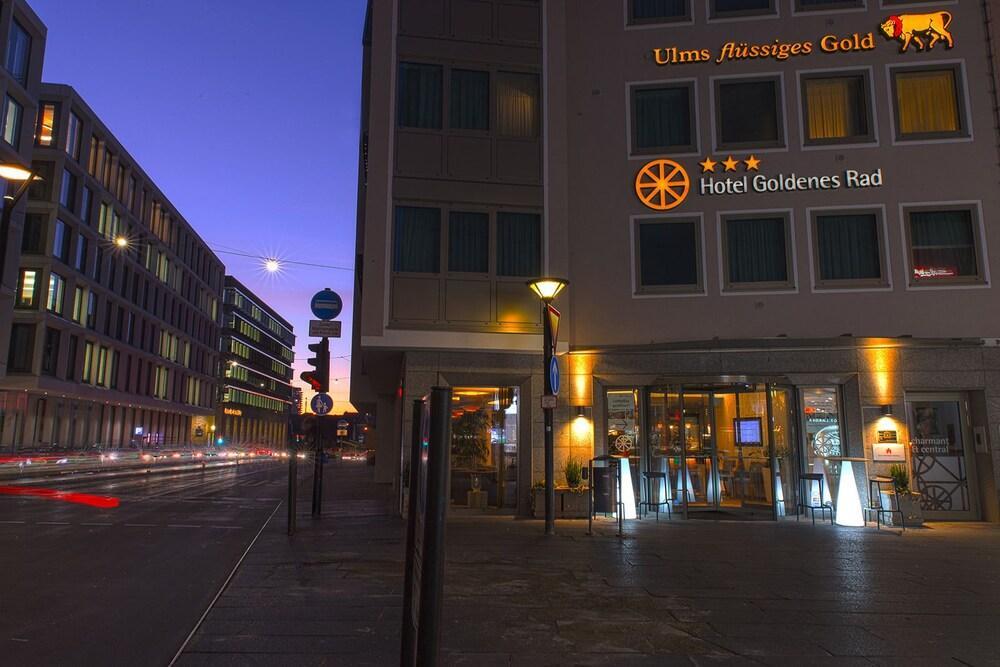 Hotel Goldenes Rad Ulm Exteriér fotografie